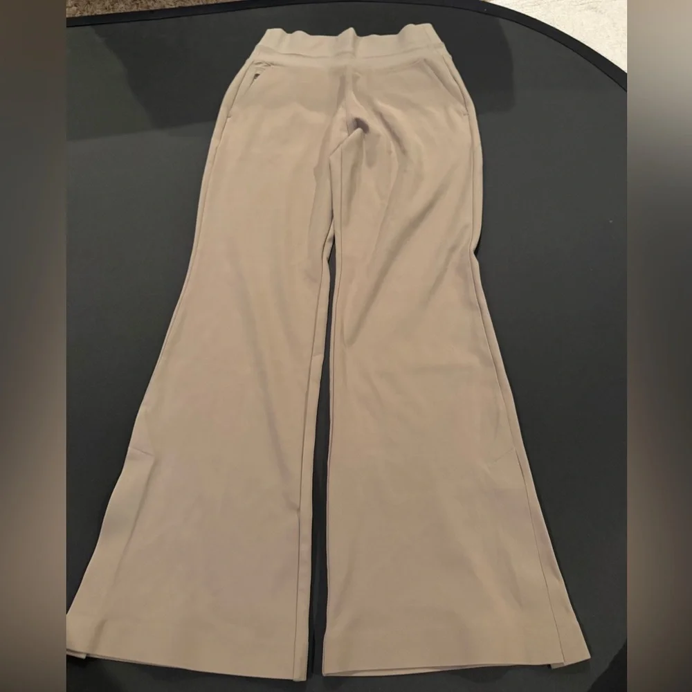 Athleta Venice Wide Leg Lounge Pants Small Petite Taupe Neutral Flare Abalone - Picture 2 of 10